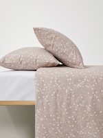Capa edredo casal com padro floral