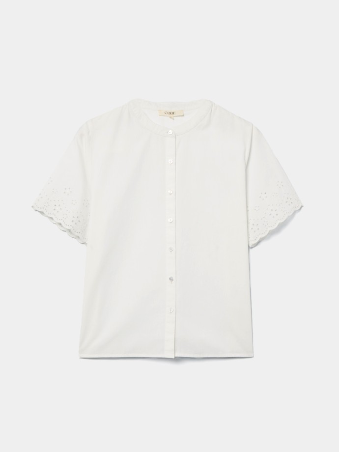 Camisa com bordado ingl�s