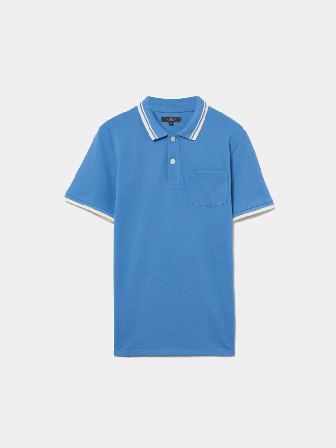 Polo com gola detalhada