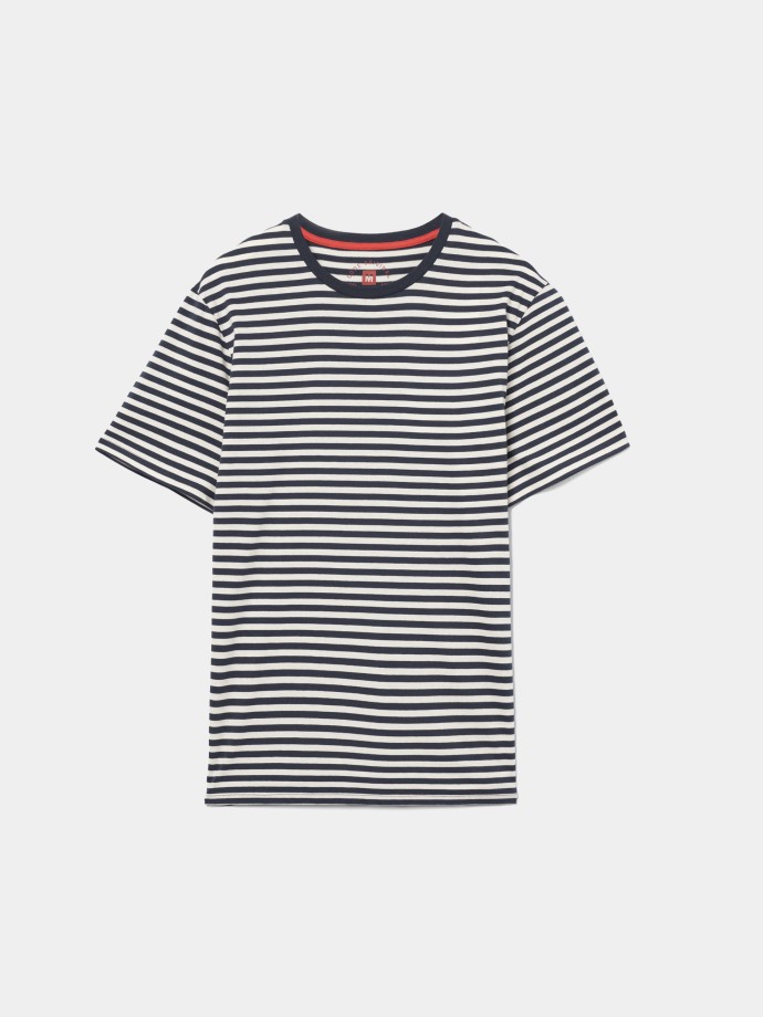 T-shirt com Padro 