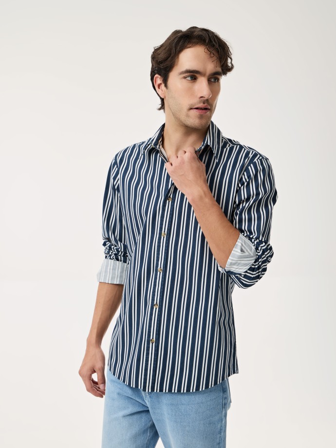 Camisa com Riscas 