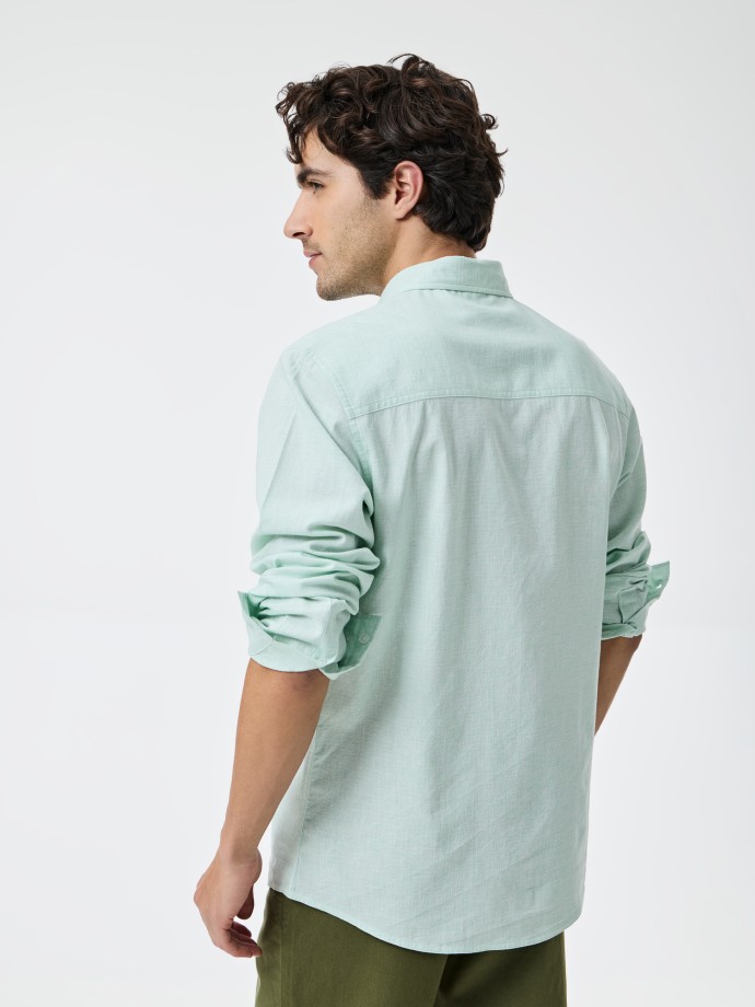 Camisa com linho