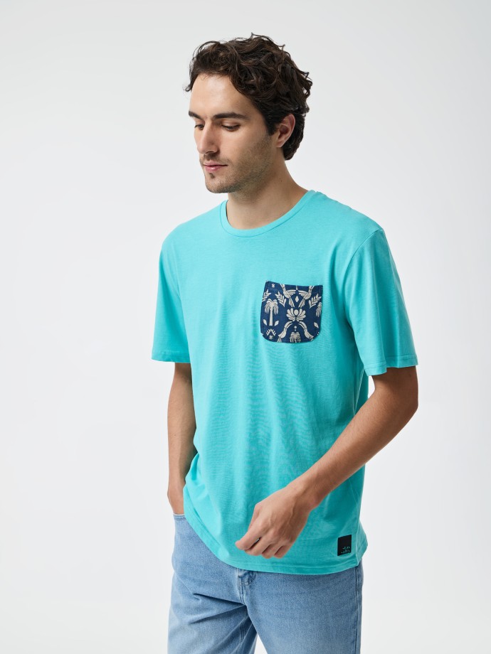  T-shirt com Estampado