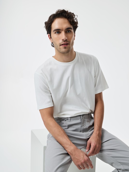 Calças em sarja Calças em sarja