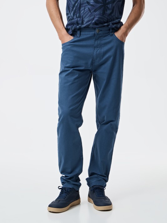 Calças em sarja Calças em sarja