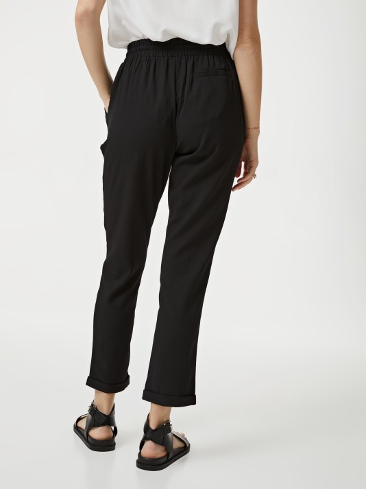 Calças fluídas Calças fluídas