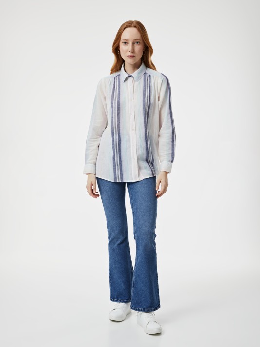 Camisa com riscas Camisa com riscas