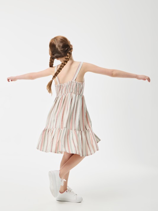 Vestido às riscas Vestido às riscas