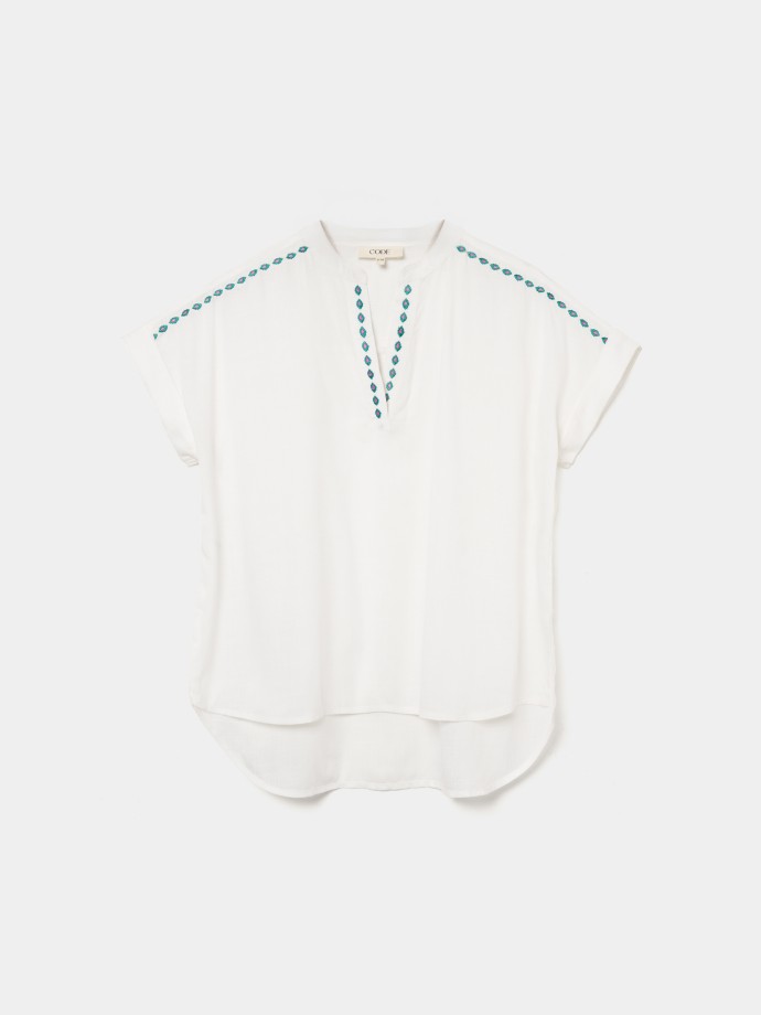 Blusa com bordado