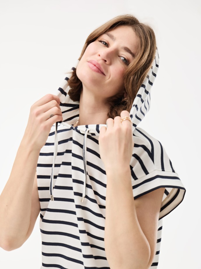Sweatshirt com Capuz