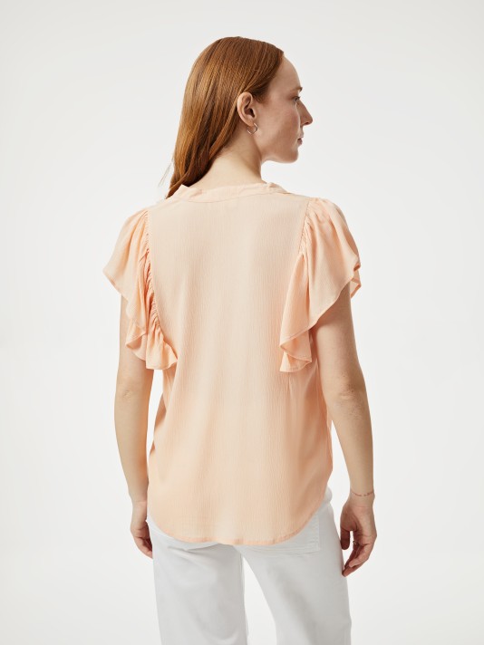 Blusa com folho nas mangas Blusa com folho nas mangas