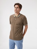 Polo com Gola e Punhos Contrastantes