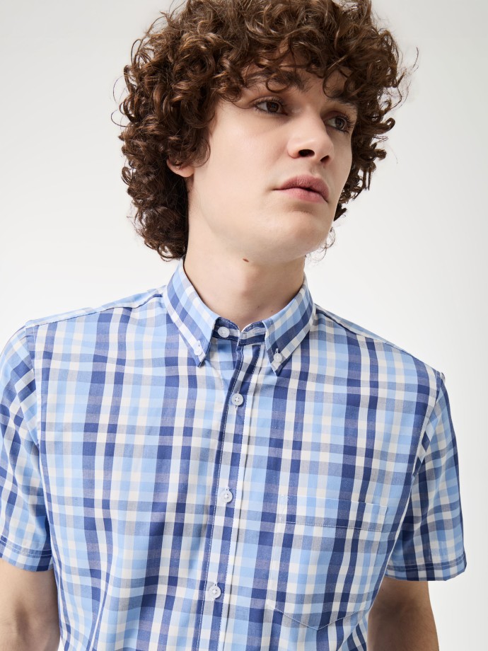 Camisa com padro