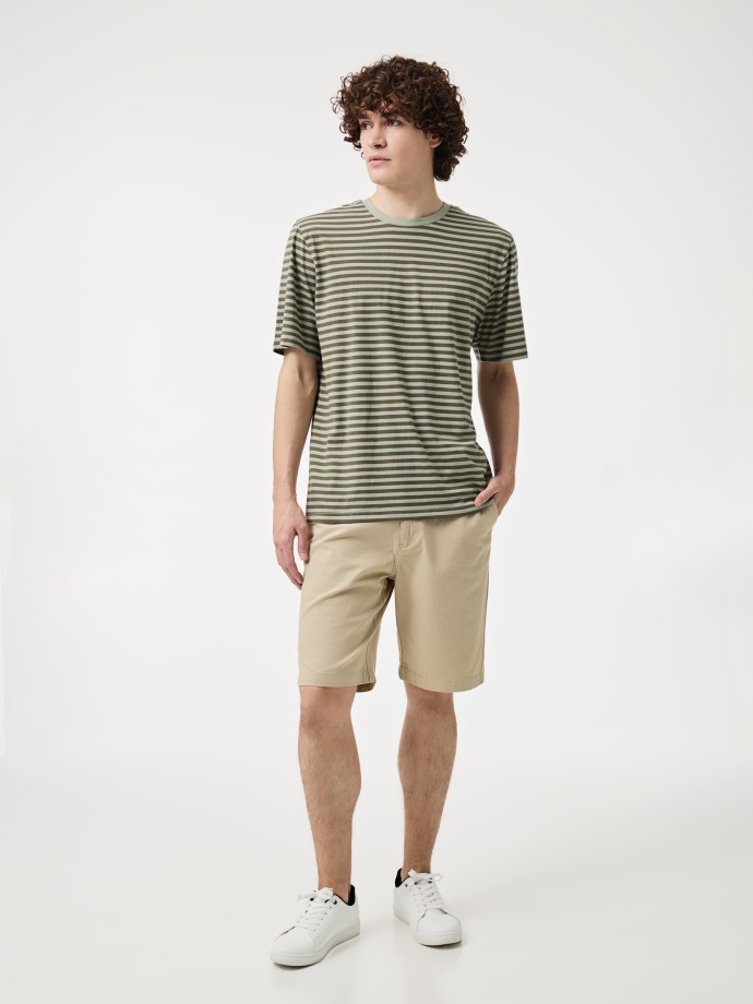 T-shirt com Padro