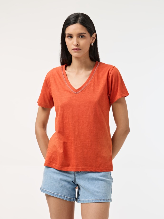 T-shirt com brilho