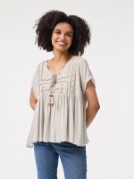 Blusa com Bordado