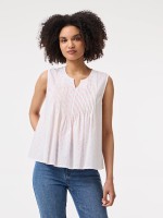 Blusa com bordado ingls
