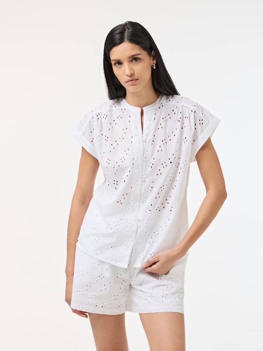 Blusa bordada