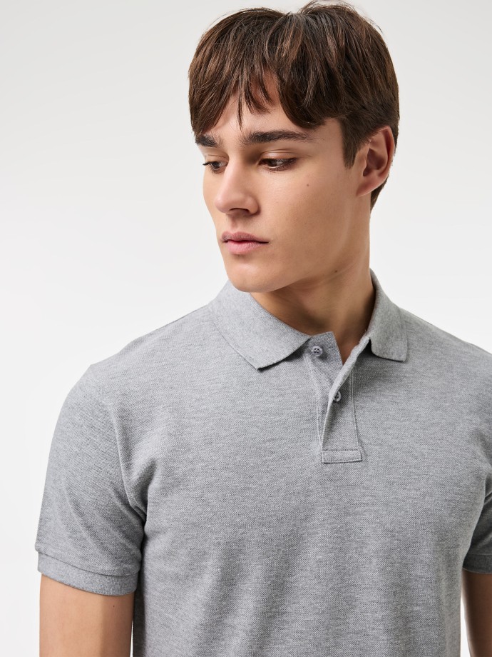 Polo b�sico em piquet