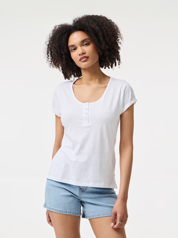 T-Shirt com botes