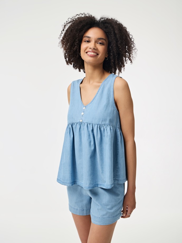 Blusa com folho