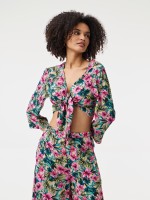 Blusa curta 