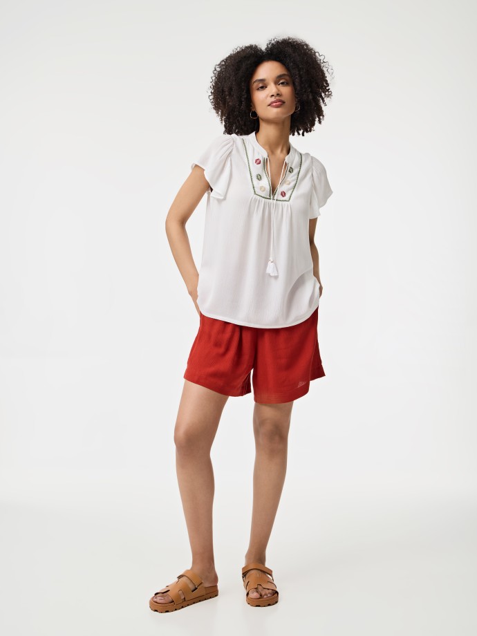 Blusa bordada