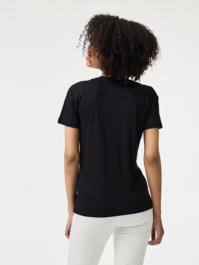 T-Shirt decote em V