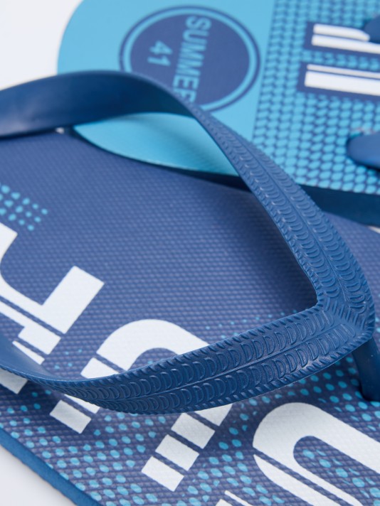 Chinelos de praia Chinelos de praia