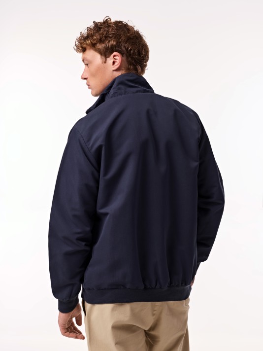 Blusão estilo bomber Blusão estilo bomber