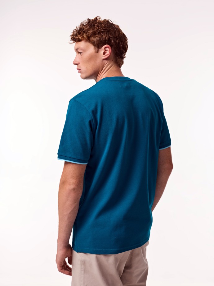 Polo com bolso