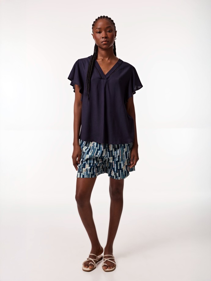 Blusa com folhos