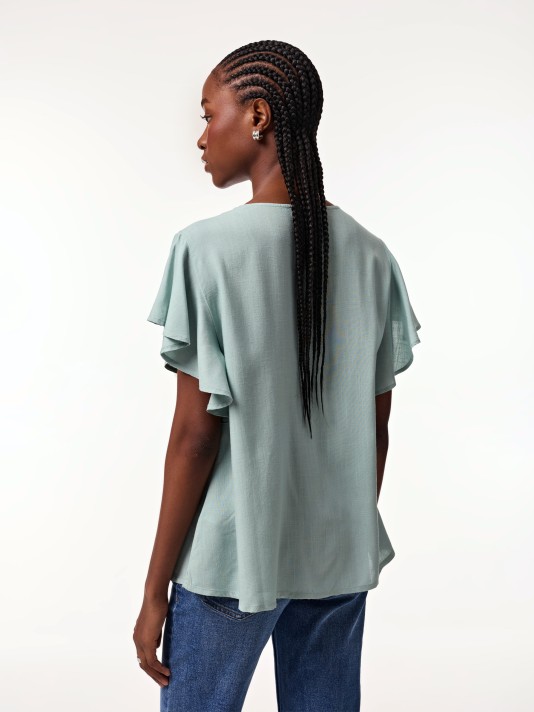 Blusa com folhos Blusa com folhos