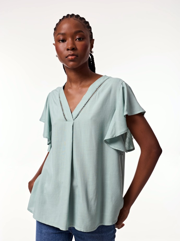Blusa com folhos