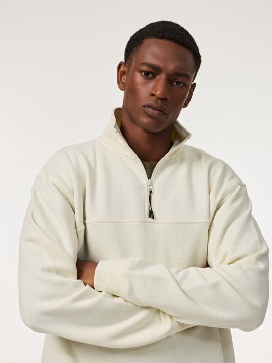 Camisola com fecho Camisola com fecho