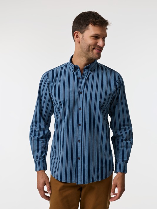 Camisa com riscas
