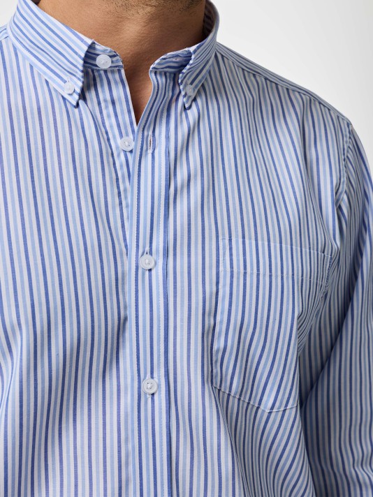 Camisa às riscas Camisa às riscas