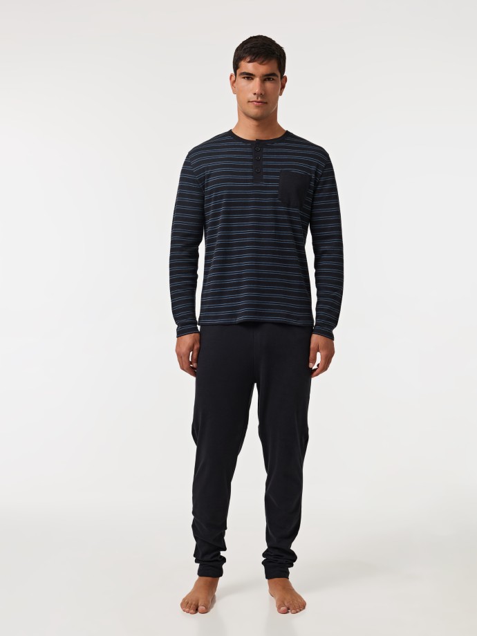 Pijama com bolso Pijama com bolso