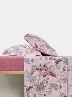 Jogo de lenis com padro floral