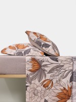 Jogo de lenis com padro floral