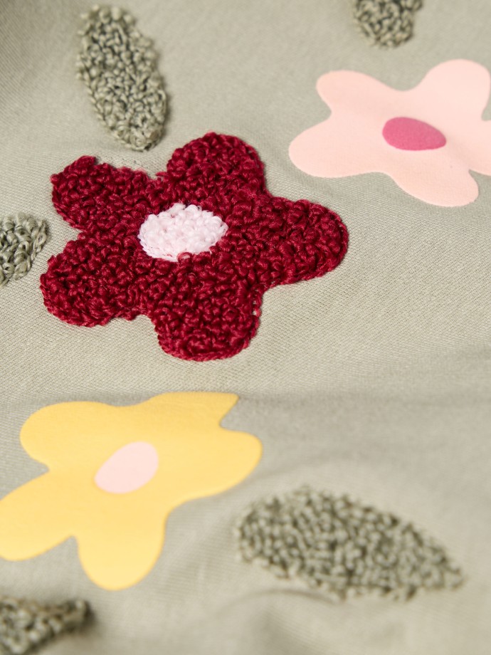 Camisola com bordado