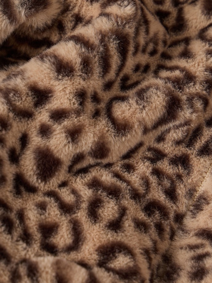 Casaco de pelo sinttico