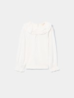 Blusa com folho