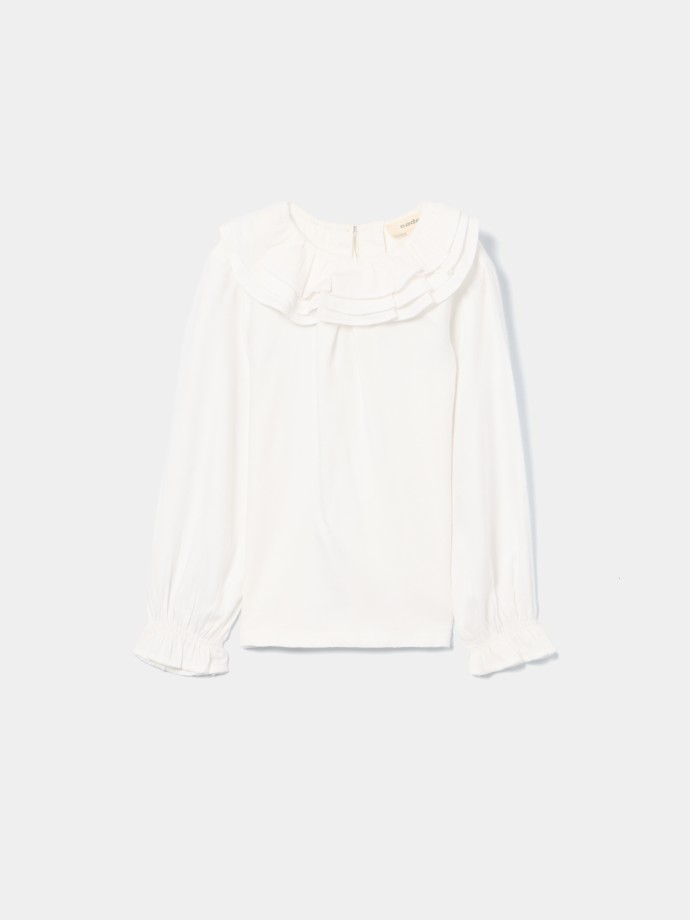 Blusa com folho