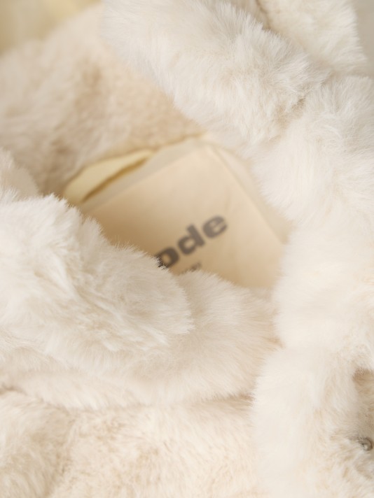 Colete em pelo Colete em pelo