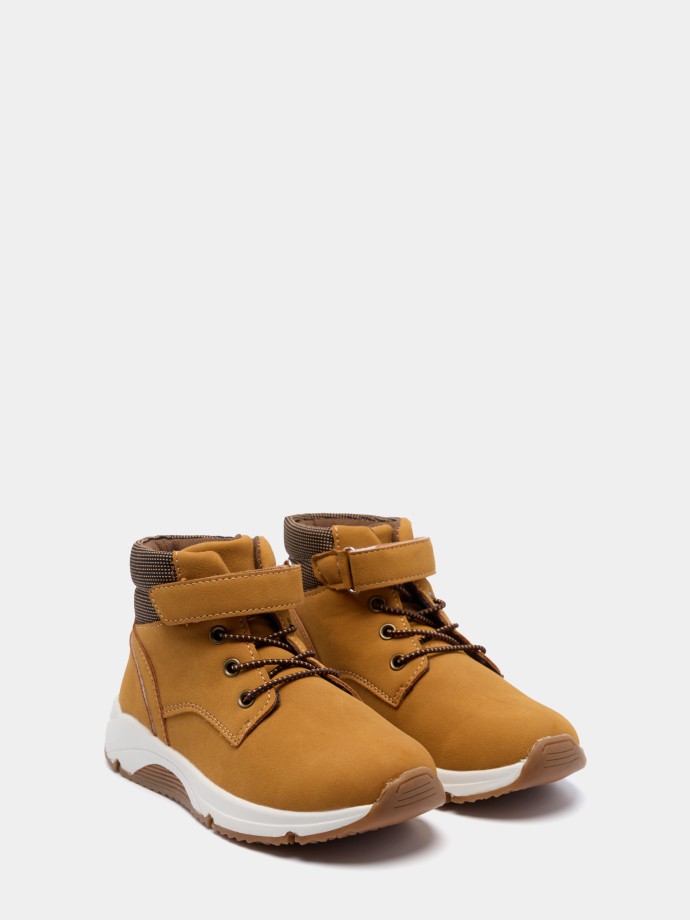 Botas