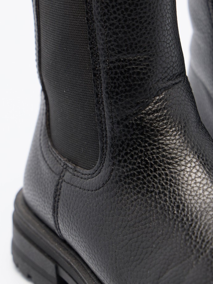 Bota Cano Baixo