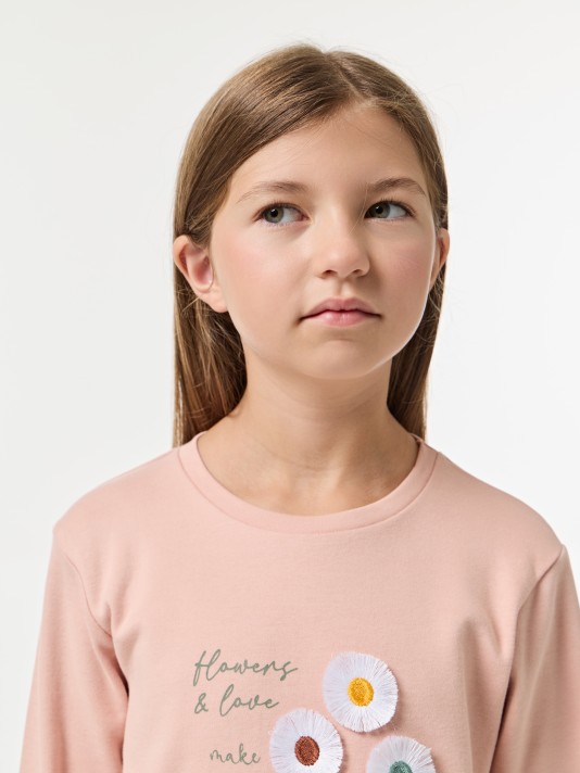 Camisola com apliques Camisola com apliques