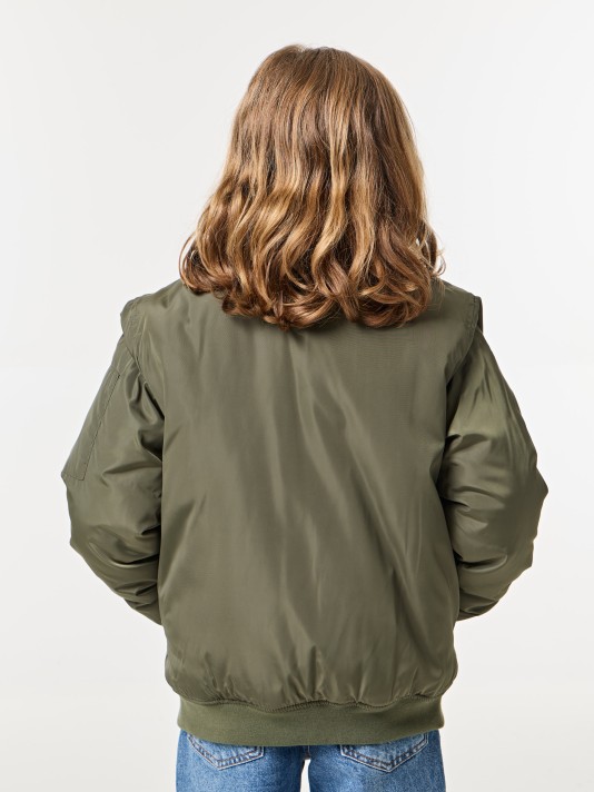 Blusão estilo bomber Blusão estilo bomber