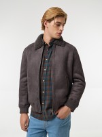 Bomber com gola de pelo Bomber com gola de pelo